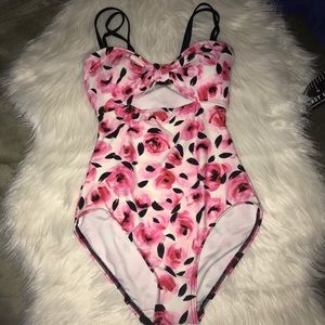 KATE SPADE Bay of Roses floral one piece swimsuit size XS women’s